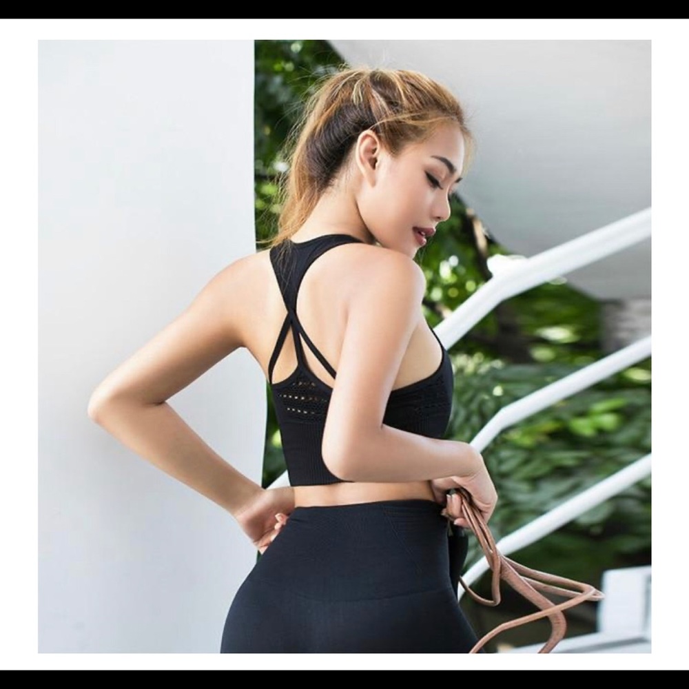 Astoria Activewear Sport Bra & Leggings Set